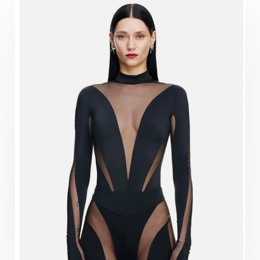 HM x Mugler. Not used big size for me